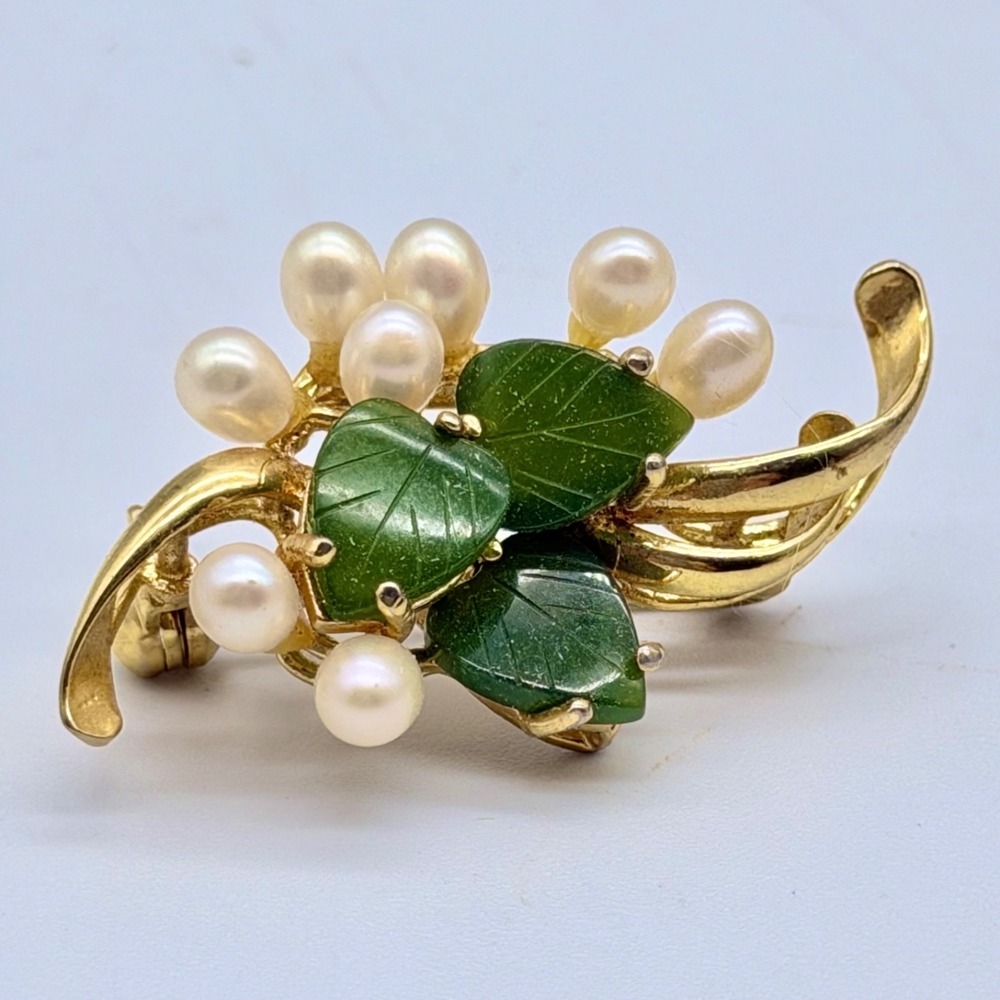 Vintage Pearl Jade Brooch Gold Tone Carved Leaf Floral Pin Botanical Accessory